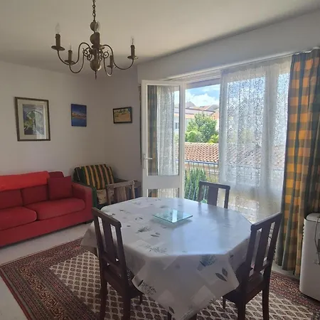 Et Balcon - 4 Pers. - Fr-1-879-46 * Fouras