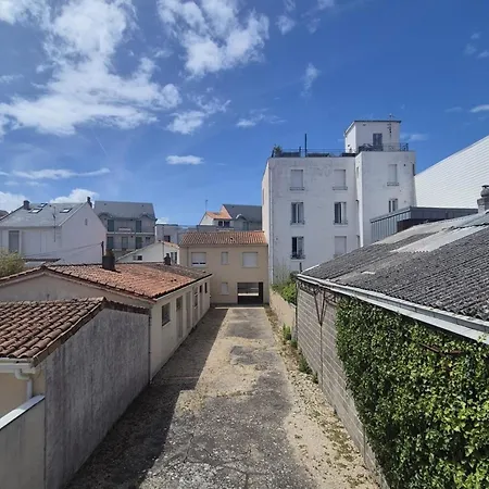 Et Balcon - 4 Pers. - Fr-1-879-46 * Fouras